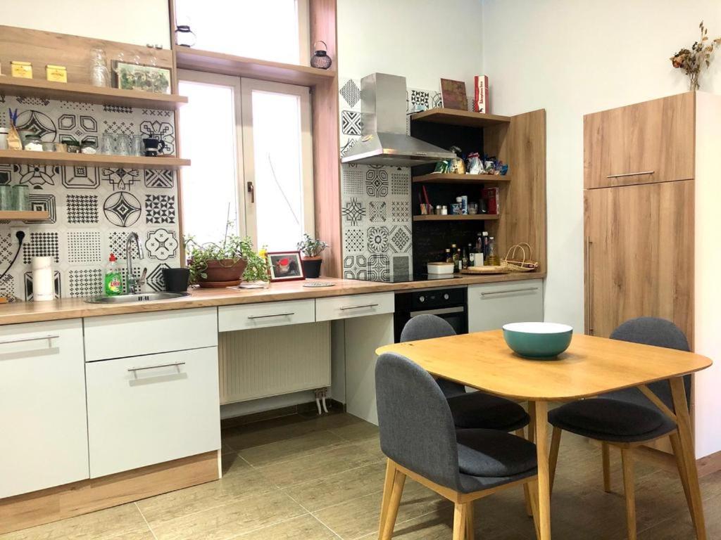 Old Town Sarajevo Center Apartment 2+2 Zewnętrze zdjęcie